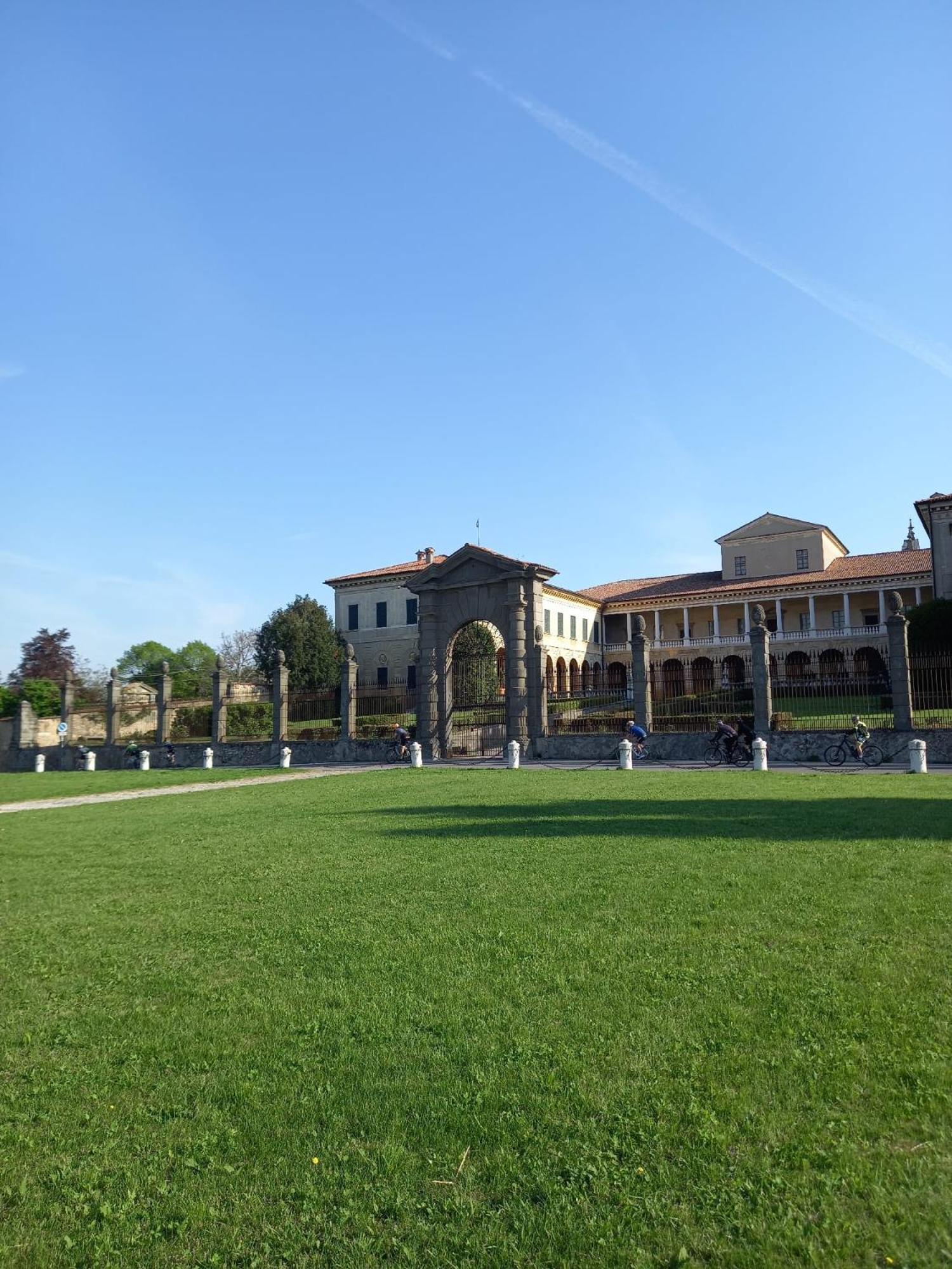Ferienwohnung La Corte Del Bona - Vicino Alle Cantine E A Circa 15 Minuti Dal Lago Di Iseo - Erbusco Exterior foto