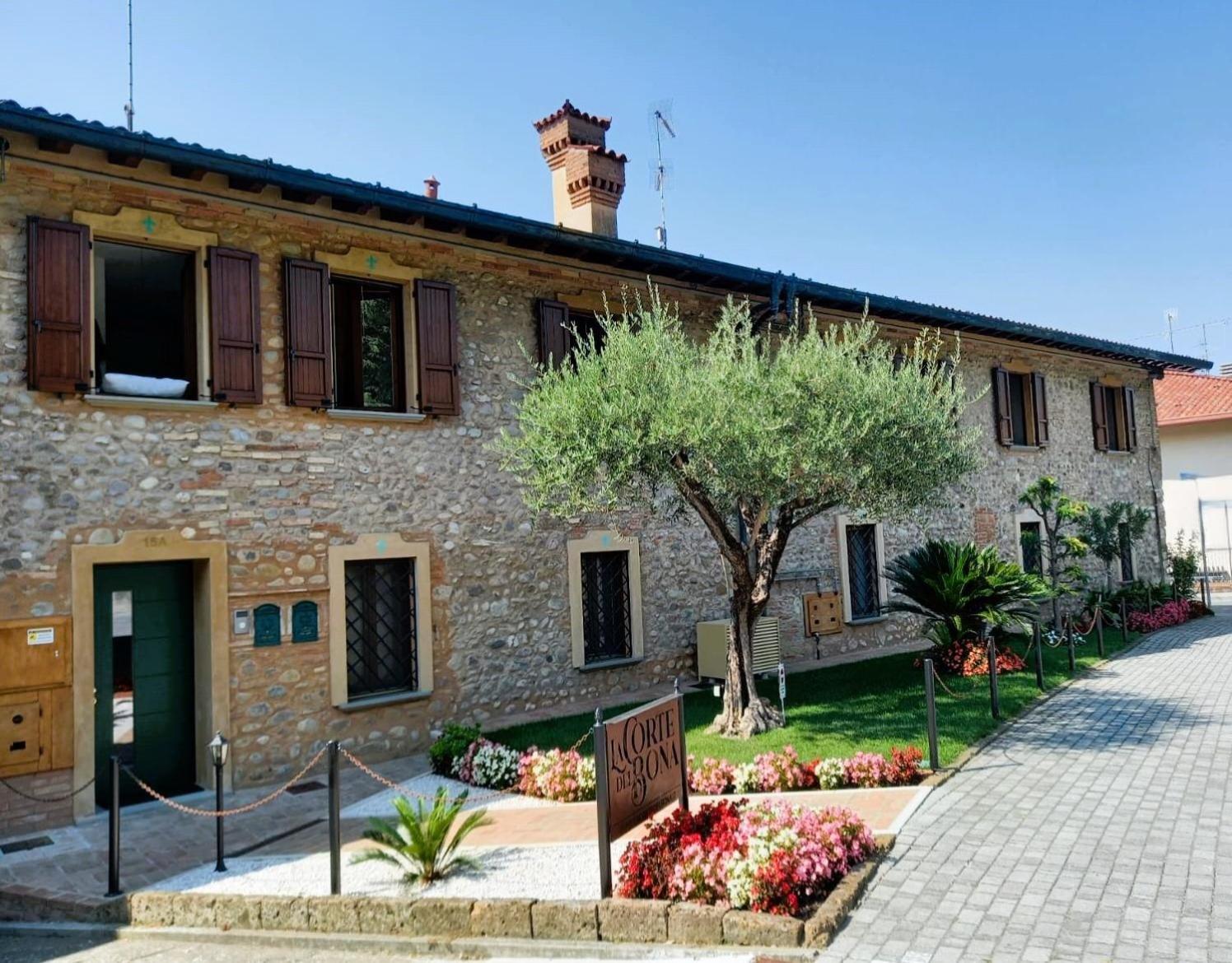 Ferienwohnung La Corte Del Bona - Vicino Alle Cantine E A Circa 15 Minuti Dal Lago Di Iseo - Erbusco Exterior foto