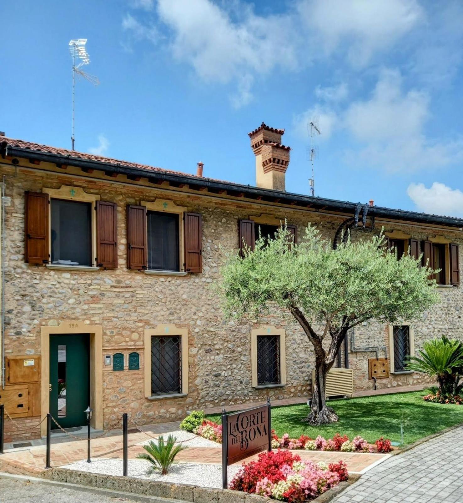 Ferienwohnung La Corte Del Bona - Vicino Alle Cantine E A Circa 15 Minuti Dal Lago Di Iseo - Erbusco Exterior foto